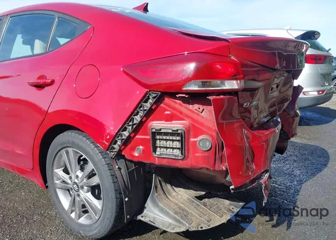 2017 Hyundai Elantra Se из США, поврежденный, VIN KMHD84LFXHU189449